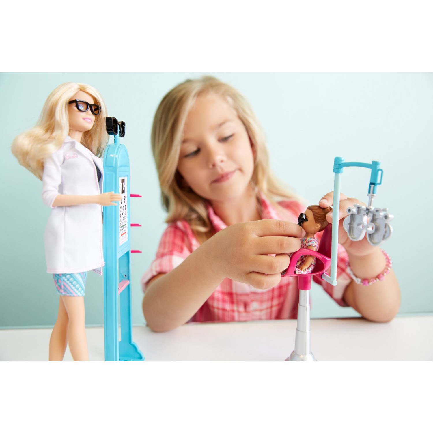 barbie eye doctor play set