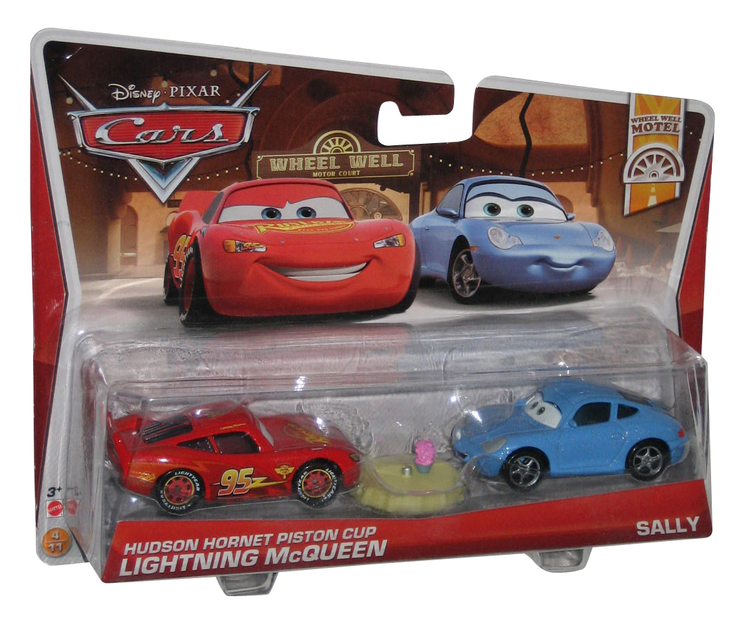 Disney Pixar Cars Movie Wheel Well Motel Lightning Mcqueen Sally Toy Car Set Ebay