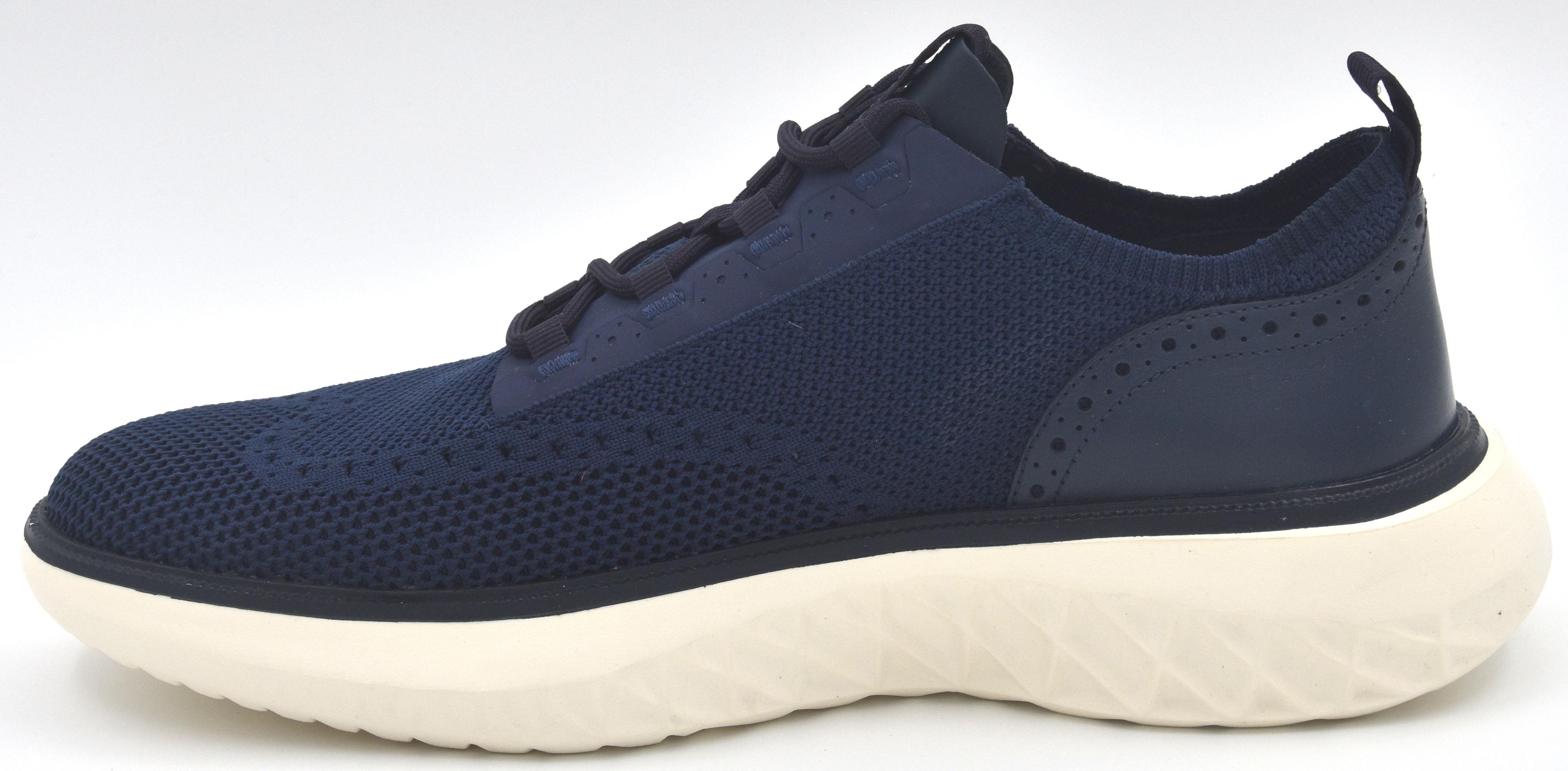 Men’s Stylish Oxford Sporty Cole Haan Trainer cole-haan-2-zerogrand-  main image 4