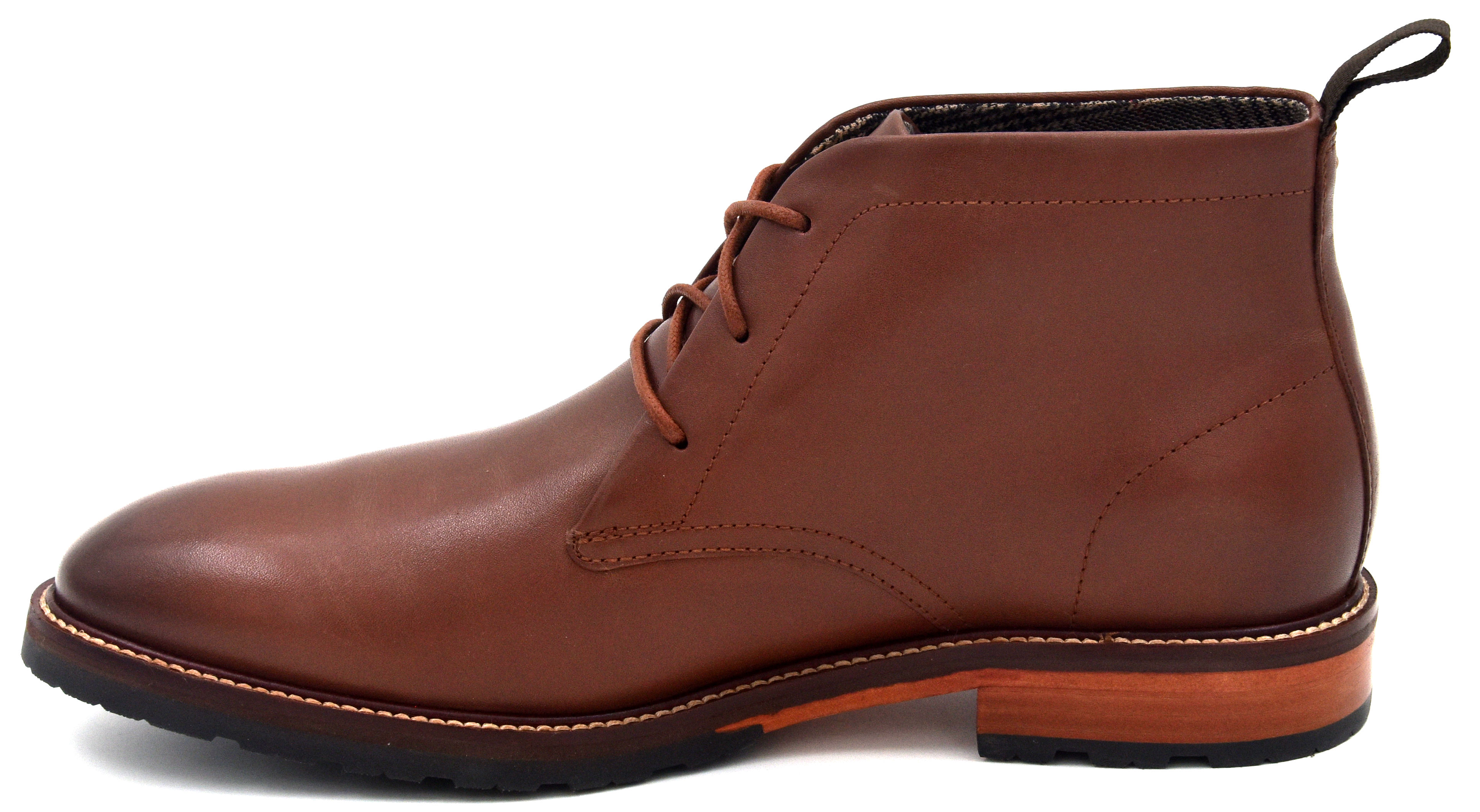 Cole Haan Men display picture 1